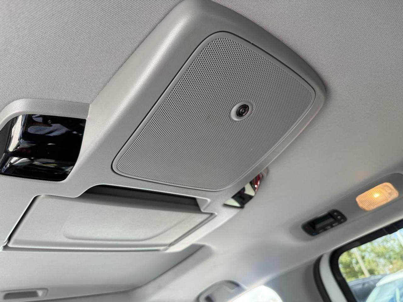 2020 Honda Odyssey Touring Photo