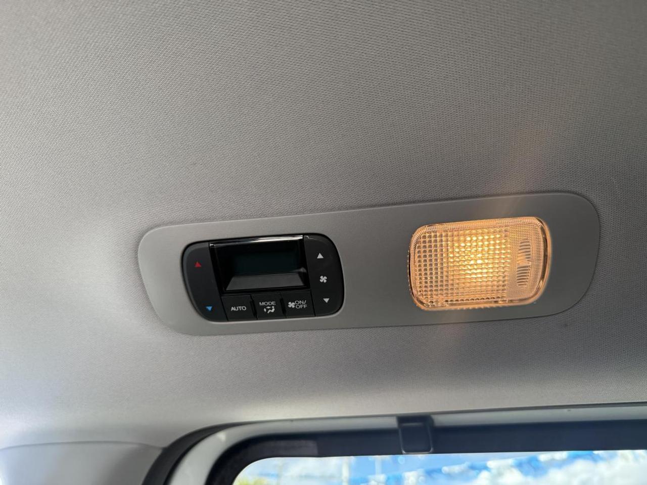 2020 Honda Odyssey Touring Photo
