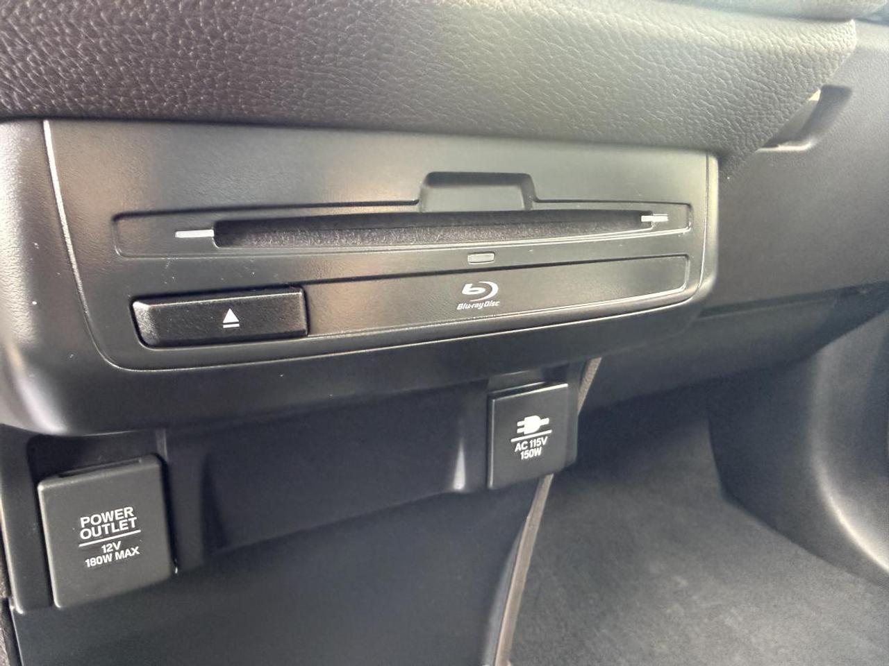 2020 Honda Odyssey Touring Photo