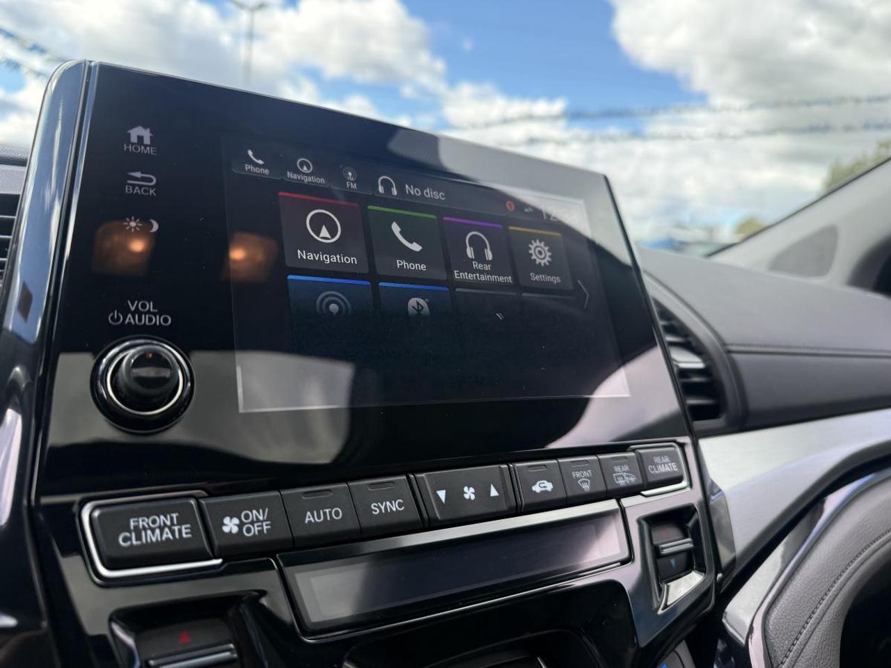 2020 Honda Odyssey Touring Photo