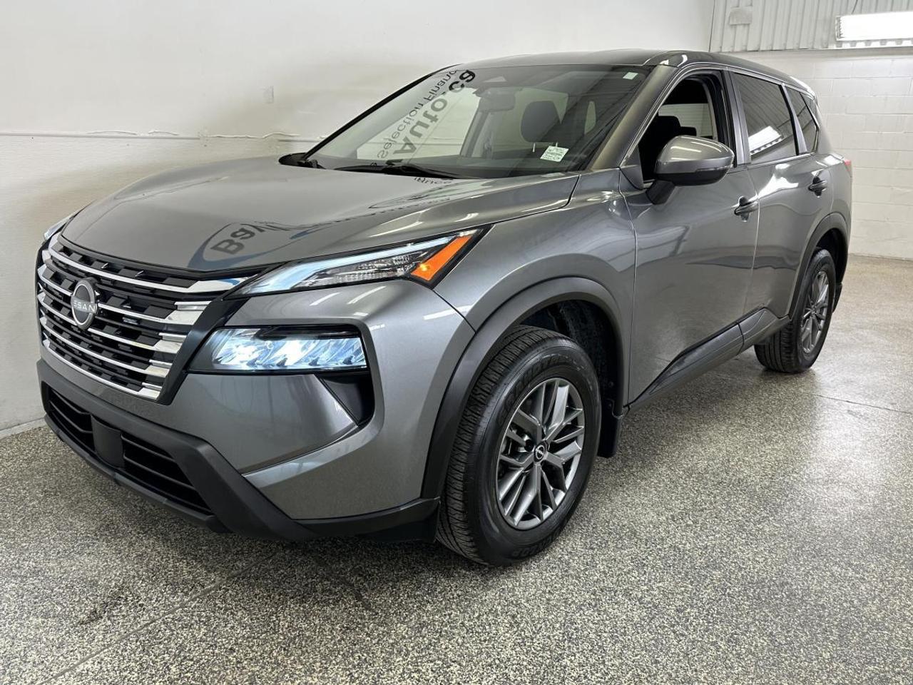 2024 Nissan Rogue S/AWD/33KM/OFF NISSAN LEASE! Photo