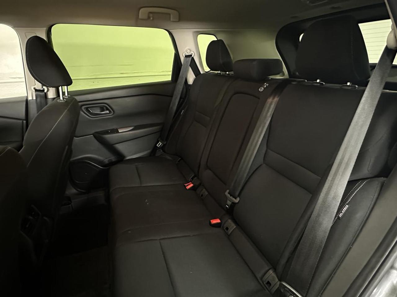 2024 Nissan Rogue S/AWD/33KM/OFF NISSAN LEASE! Photo