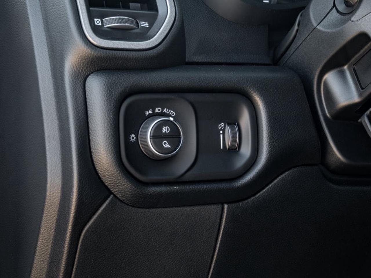 2026 RAM 2500 Black Express Photo