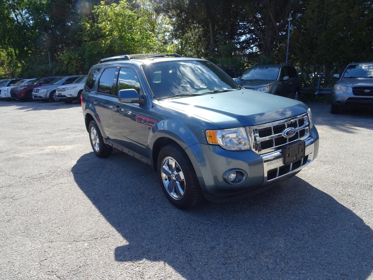2011 Ford Escape Limited Photo3