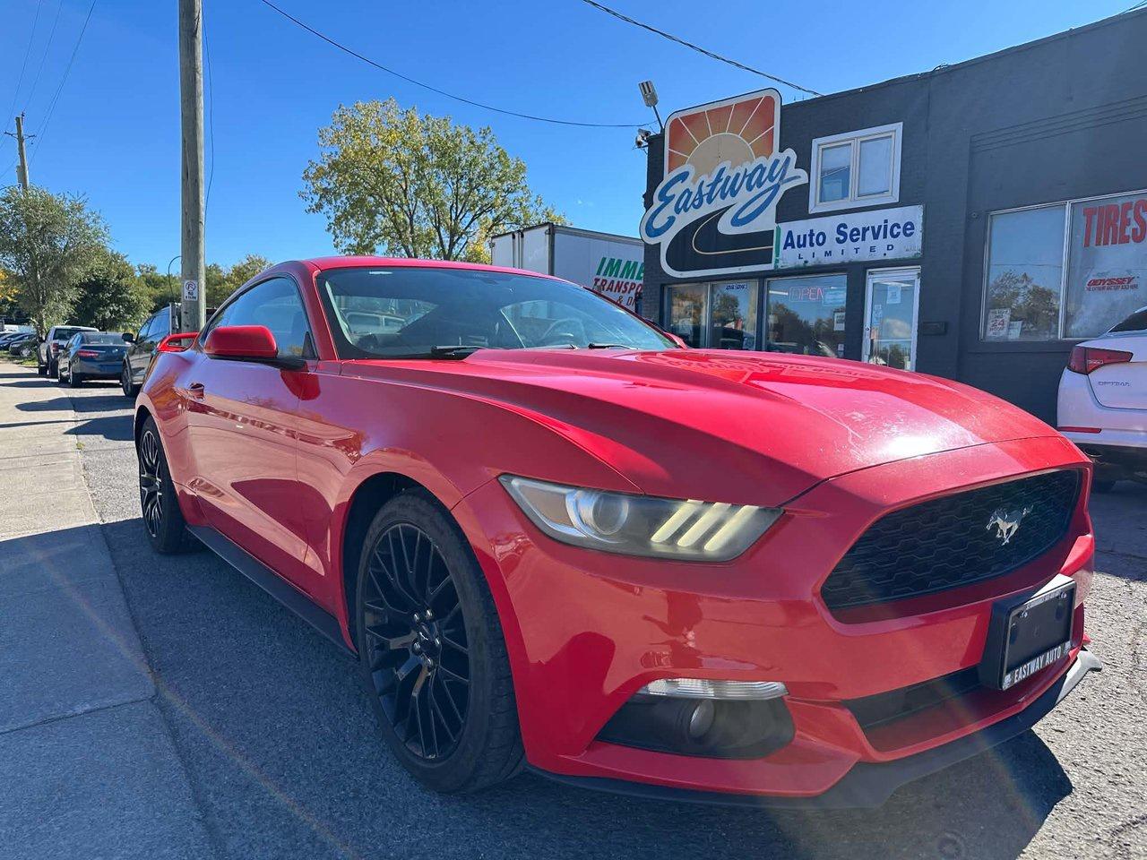 2015 Ford Mustang V6 Photo1
