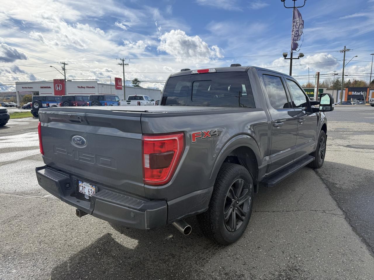 2022 Ford F-150 SUPERCREW Photo2