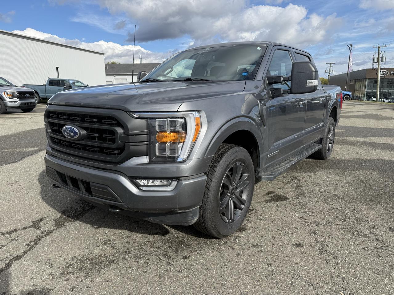 2022 Ford F-150 SUPERCREW Photo1