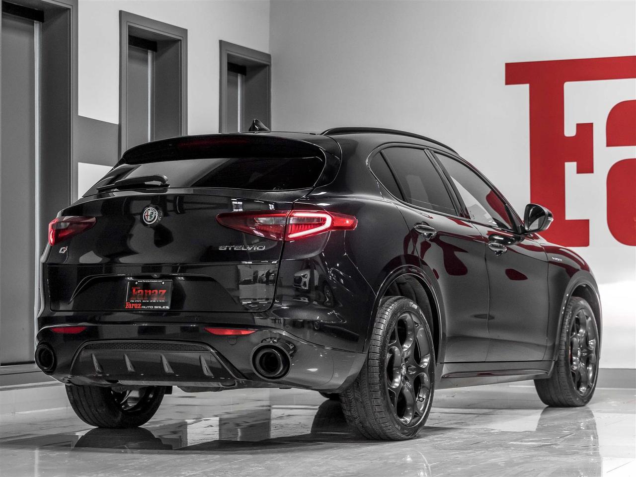 2023 Alfa Romeo Stelvio Veloce|Adaptive Cruise|21inch Wheels|Harman Kardon Sound Photo