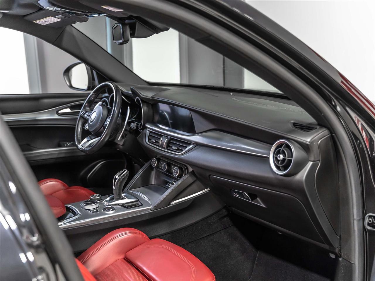 2023 Alfa Romeo Stelvio Veloce|Adaptive Cruise|21inch Wheels|Harman Kardon Sound Photo