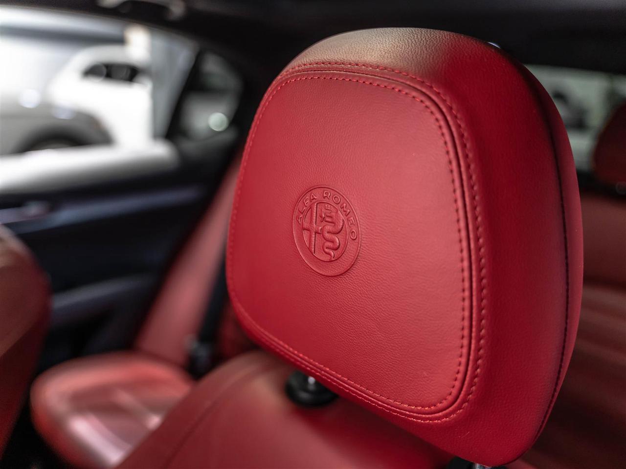 2023 Alfa Romeo Stelvio Veloce|Adaptive Cruise|21inch Wheels|Harman Kardon Sound Photo