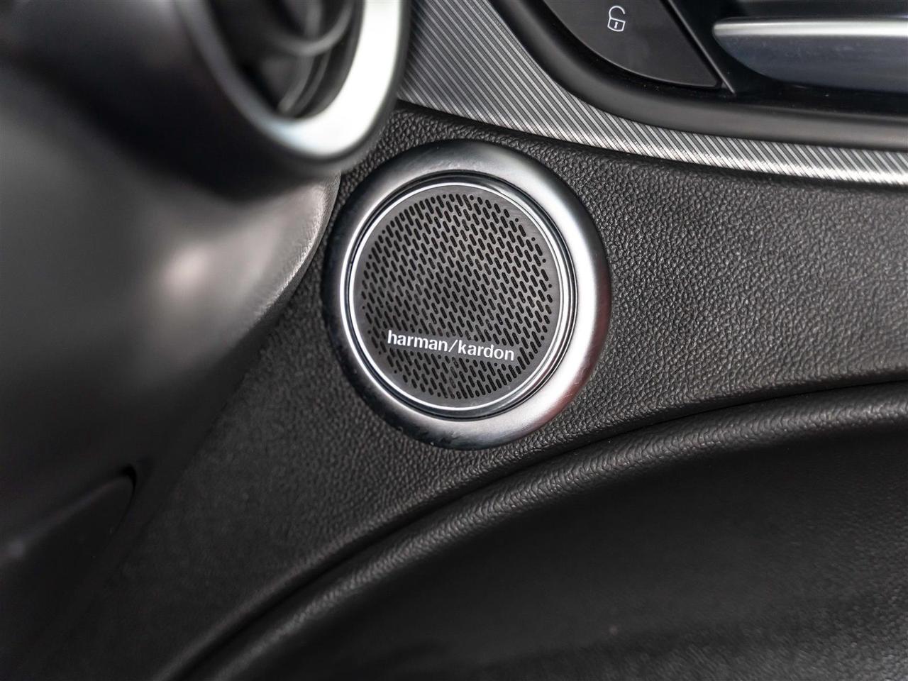 2023 Alfa Romeo Stelvio Veloce|Adaptive Cruise|21inch Wheels|Harman Kardon Sound Photo