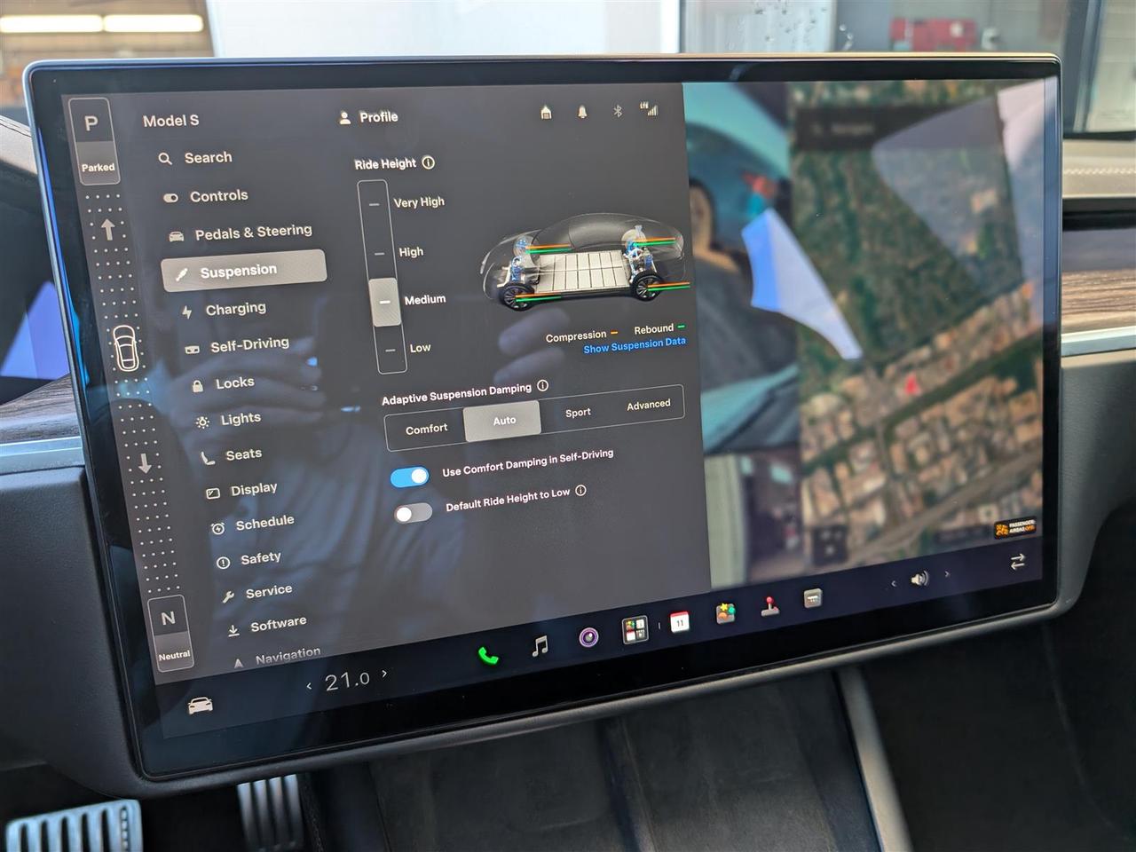 2022 Tesla Model S AWD - YOKE STEERING Photo