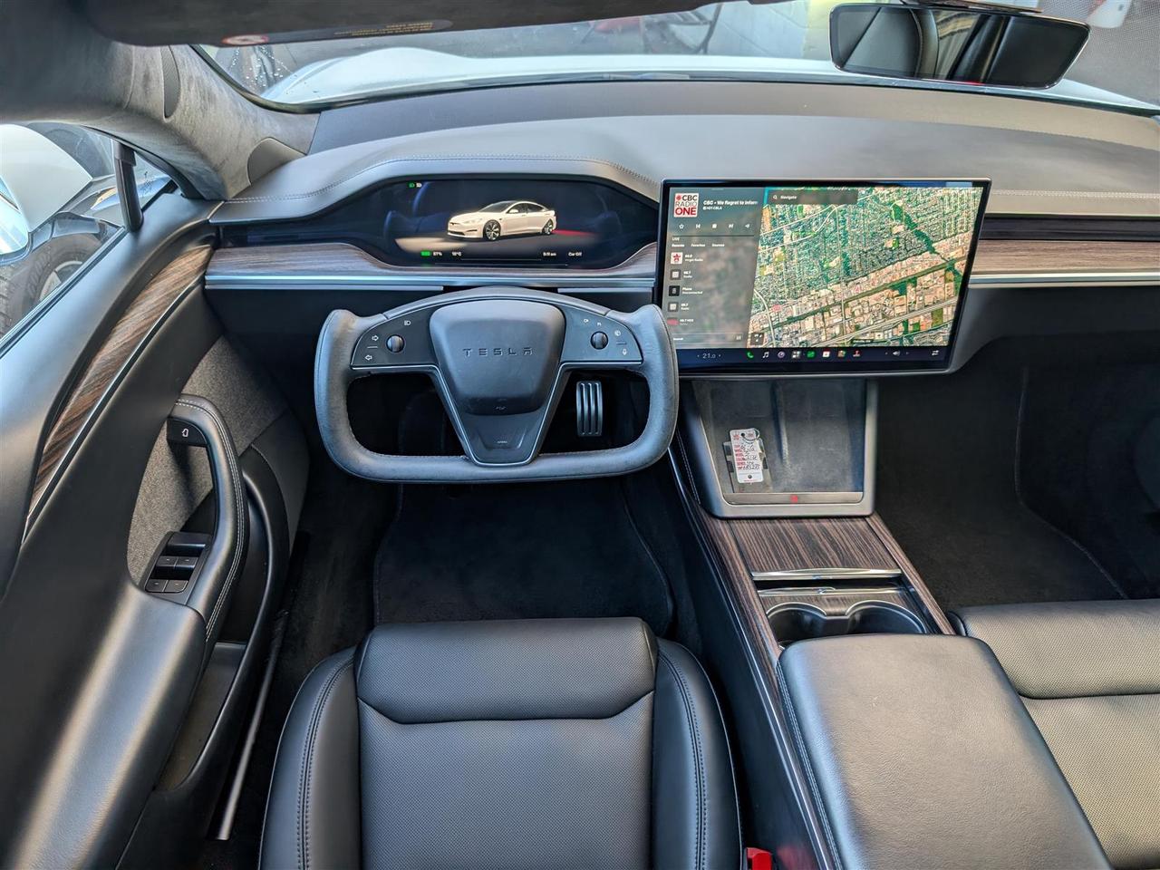 2022 Tesla Model S AWD - YOKE STEERING Photo