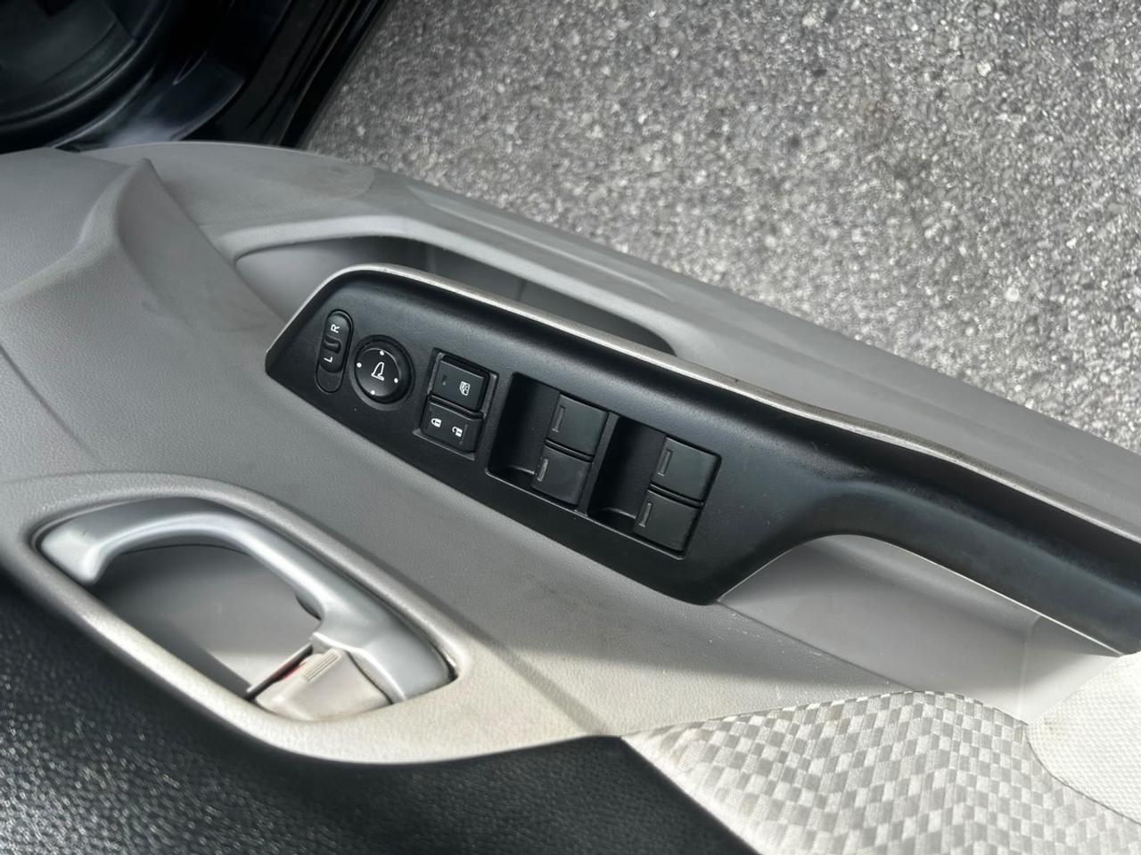 2015 Honda Civic LX Photo