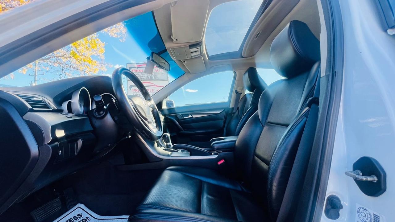 2012 Acura TL Technology Photo