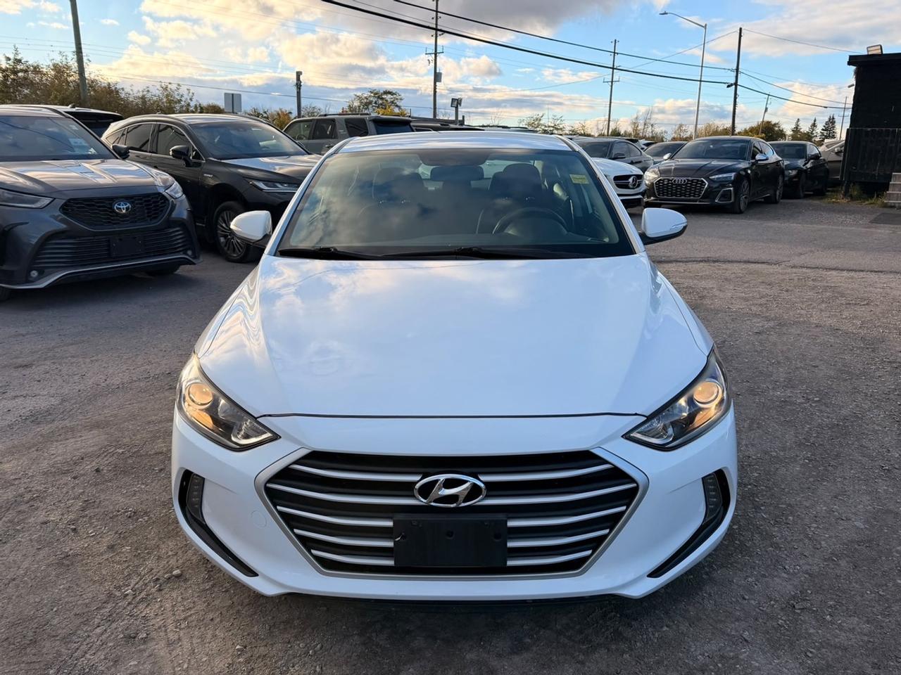 2017 Hyundai Elantra GL Photo5