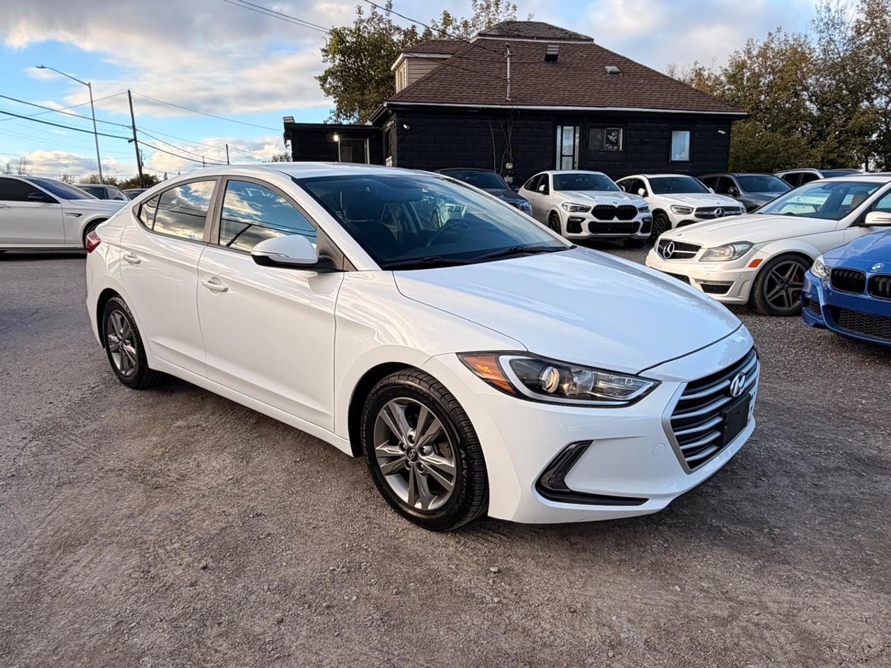 2017 Hyundai Elantra GL Photo