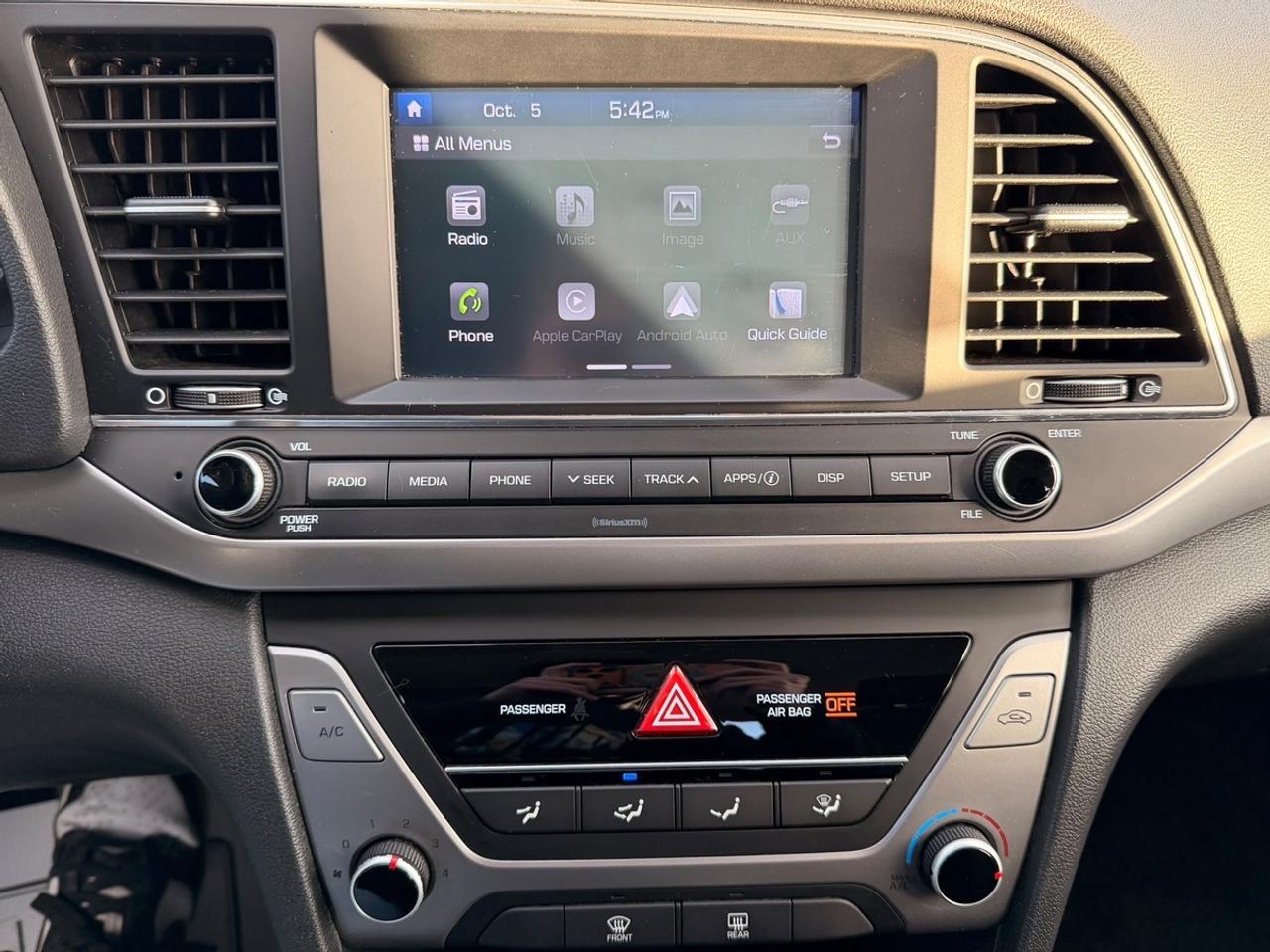 2017 Hyundai Elantra GL Photo