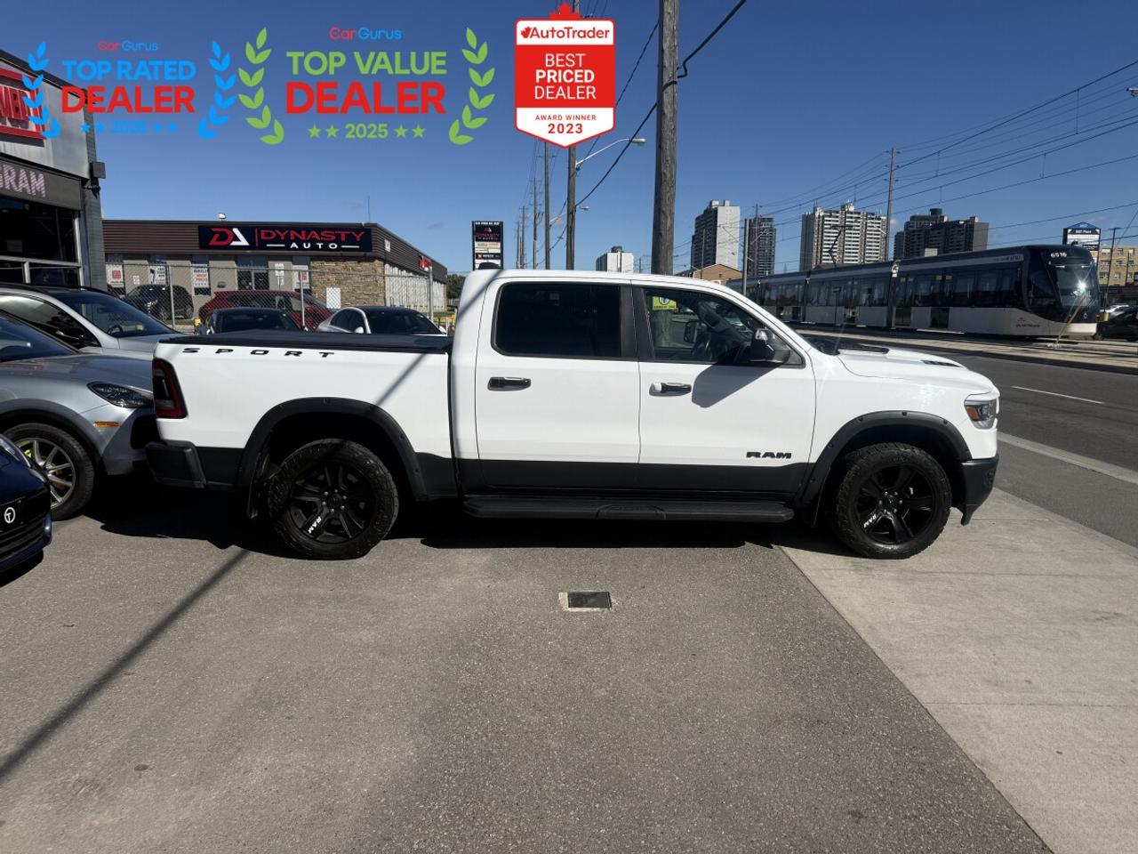 2022 RAM 1500 SPORT | REMOTE START | ALPINE SOUND | LEATHER | REAR CAMERA | LIKE NEW Photo