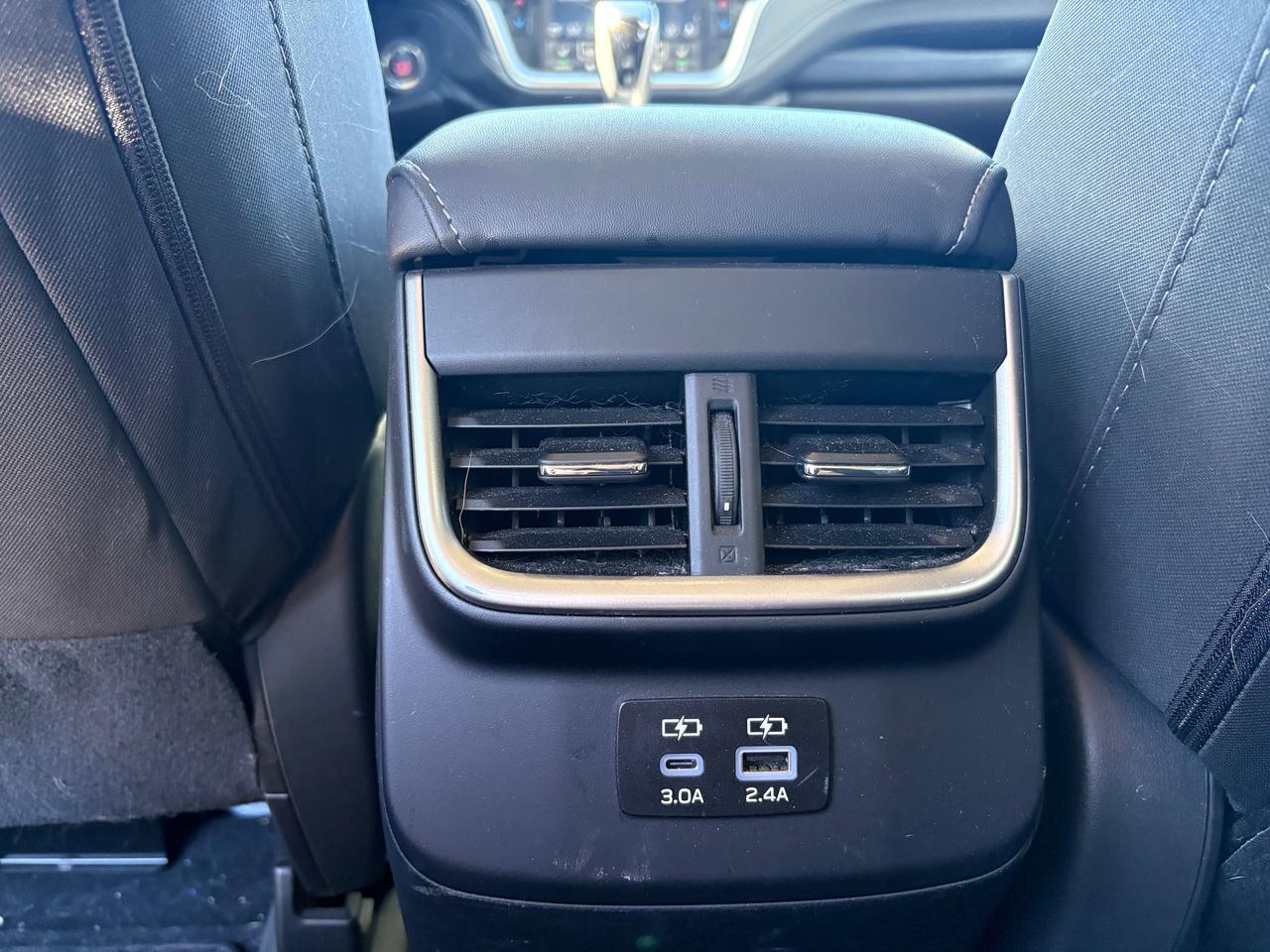 2025 Subaru Outback Touring NO ACCIDENTS!! LOW KMS!! Photo