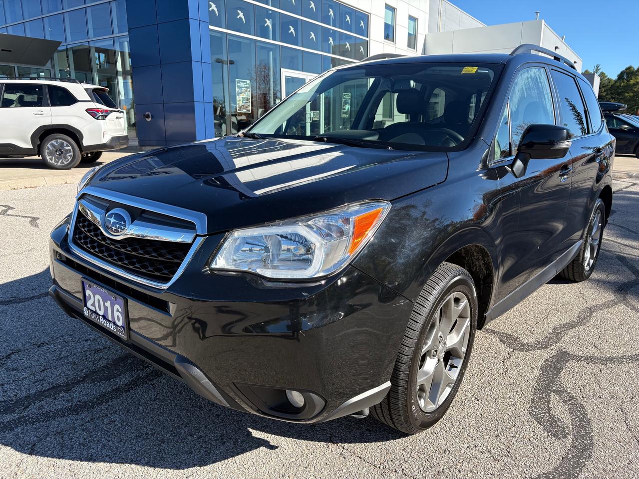2016 Subaru Forester 2.5i Limited Package NO ACCIDENTS!! ONE OWNER!!! LOW KMS!! Photo5