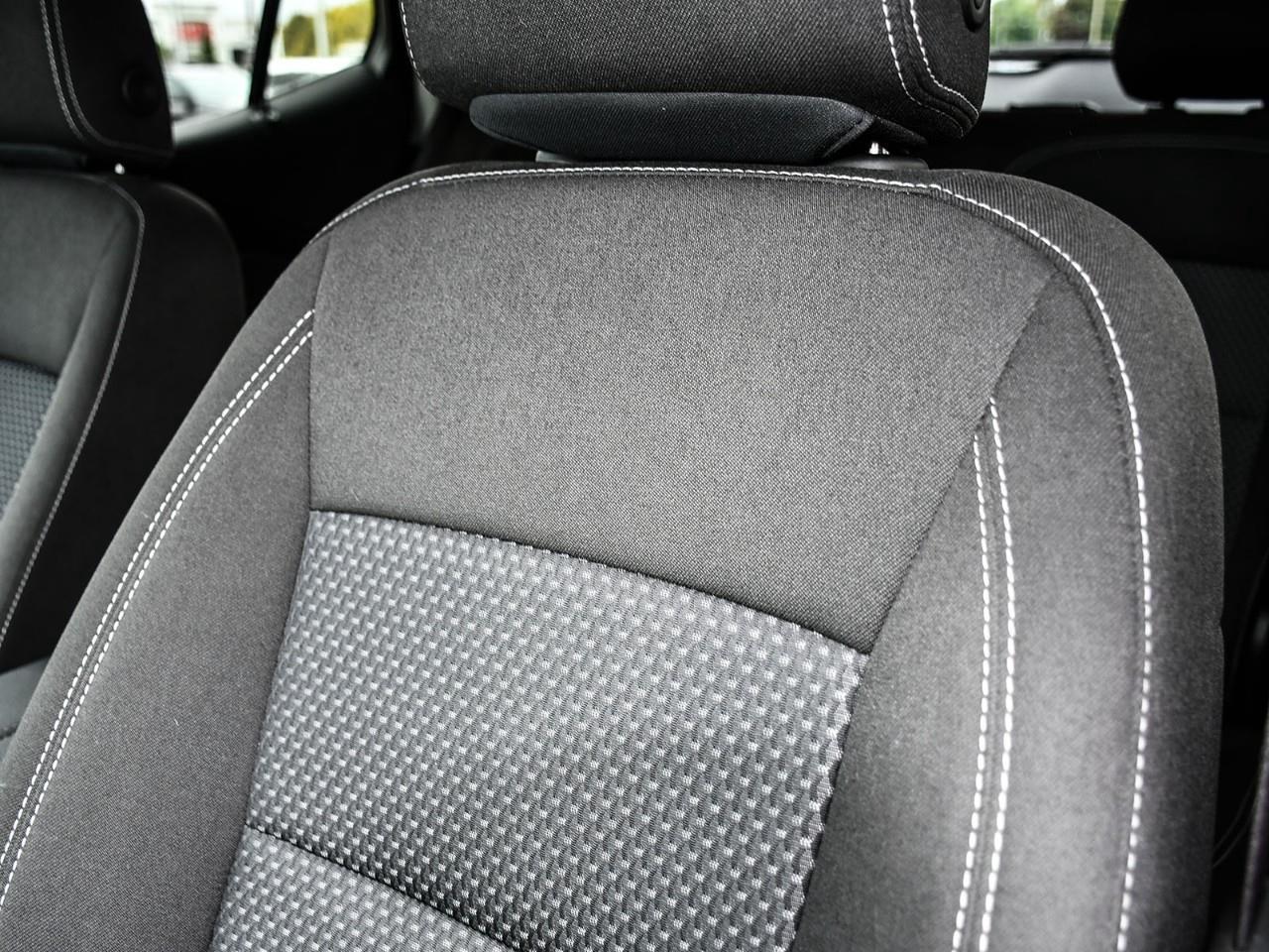 2024 GMC Terrain 2023 GMC Terrain SLE AWD | Elevation Package | Heated Front Seats | Adaptive Cruise Control | Blind Spot Monitoring Photo