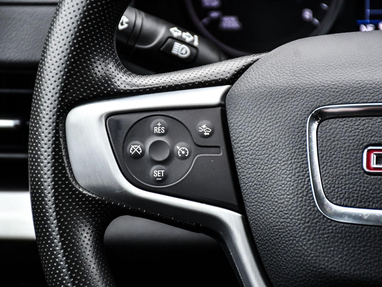 2024 GMC Terrain 2023 GMC Terrain SLE AWD | Elevation Package | Heated Front Seats | Adaptive Cruise Control | Blind Spot Monitoring Photo