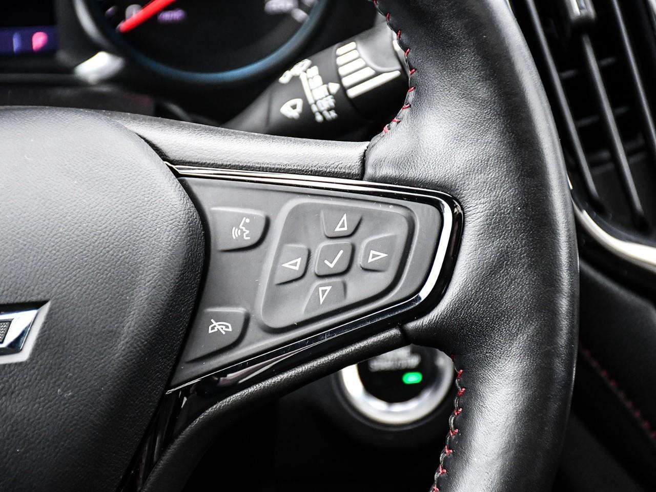 2022 Chevrolet Equinox 2022 Chevrolet Equinox RS AWD | RS Sport Styling | Heated Front Seats | Power Moonroof | Heated Steering Wheel | All-Wheel Drive. Photo