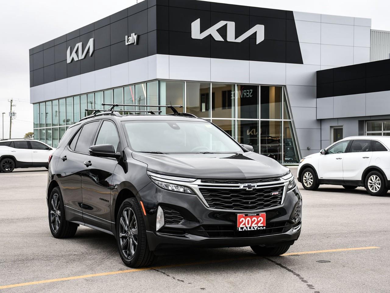 2022 Chevrolet Equinox 2022 Chevrolet Equinox RS AWD | RS Sport Styling | Heated Front Seats | Power Moonroof | Heated Steering Wheel | All-Wheel Drive. Photo