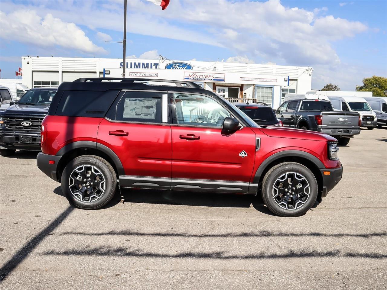 2026 Ford Bronco Sport Outer Banks Photo3