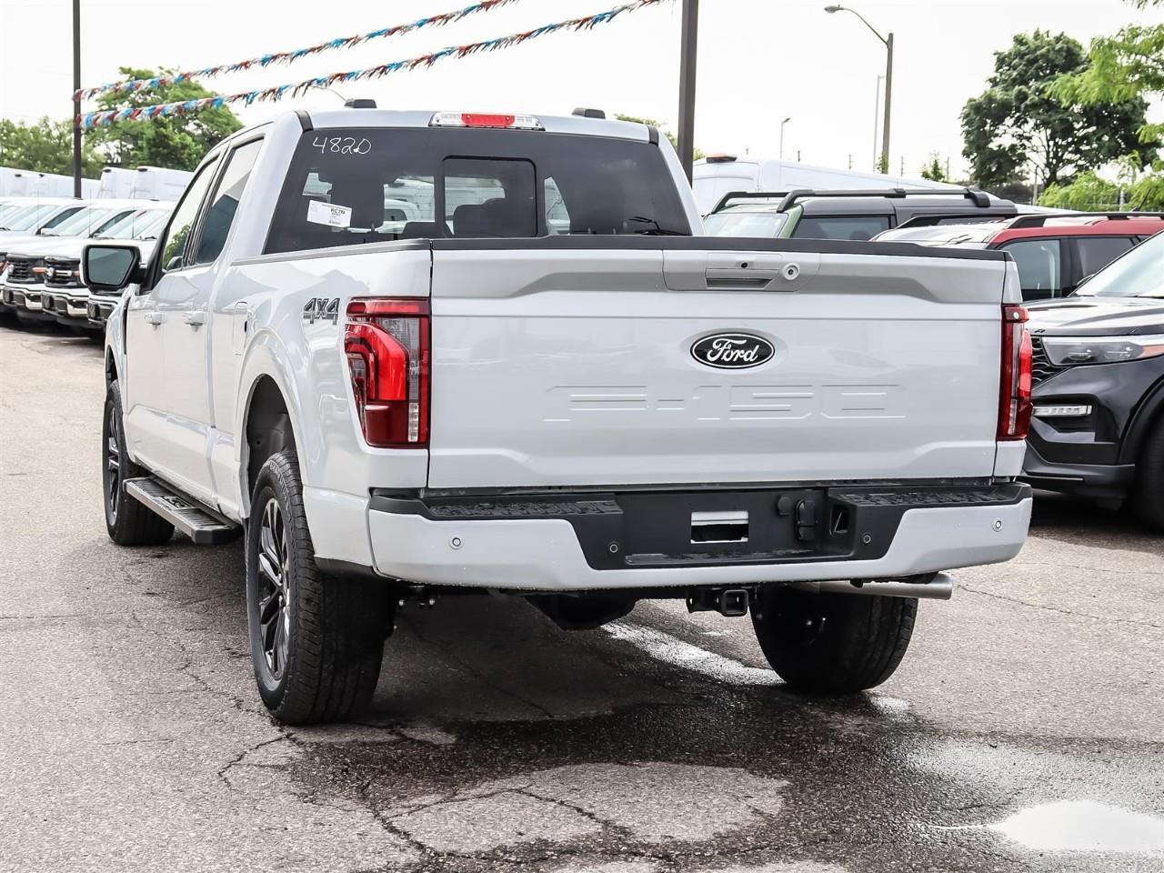 2026 Ford F-150 Lariat Photo4