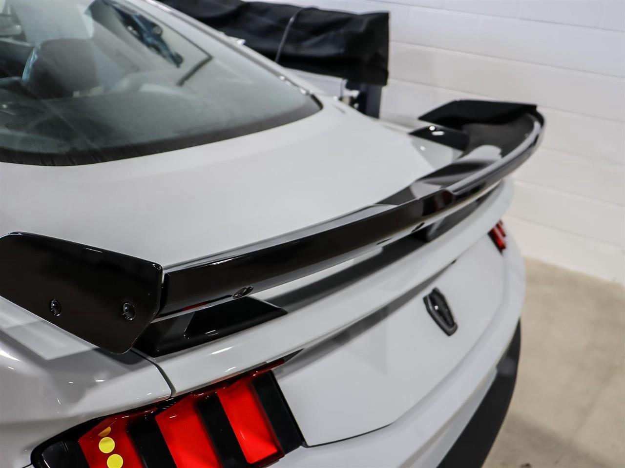 2026 Ford Mustang DARK HORSE SC Photo