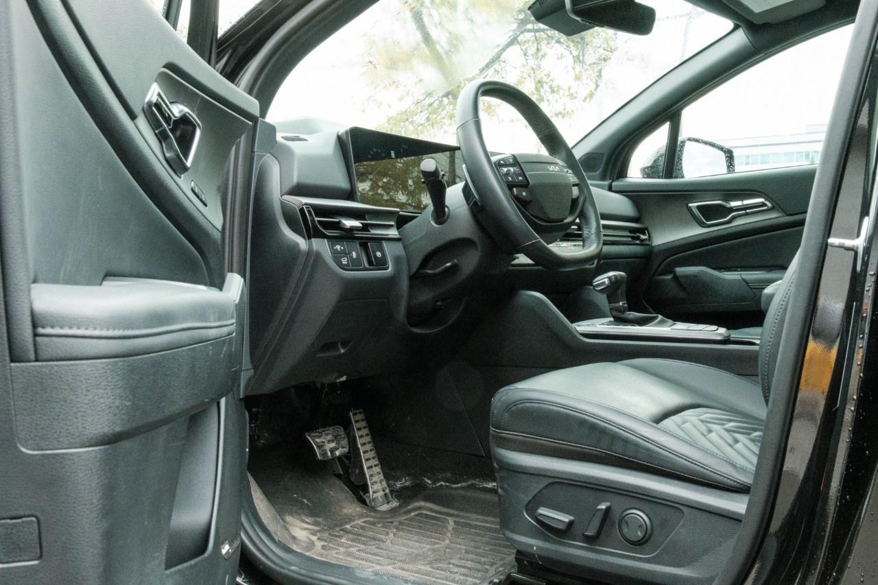 2026 Kia Sportage X-Line Limited AWD w/Black Interior Photo