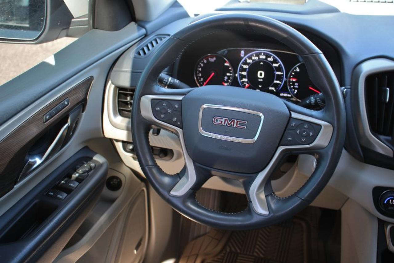 2022 GMC Terrain Denali*LowKs*AWD*Heated Leather*MoonRoof*Media Photo