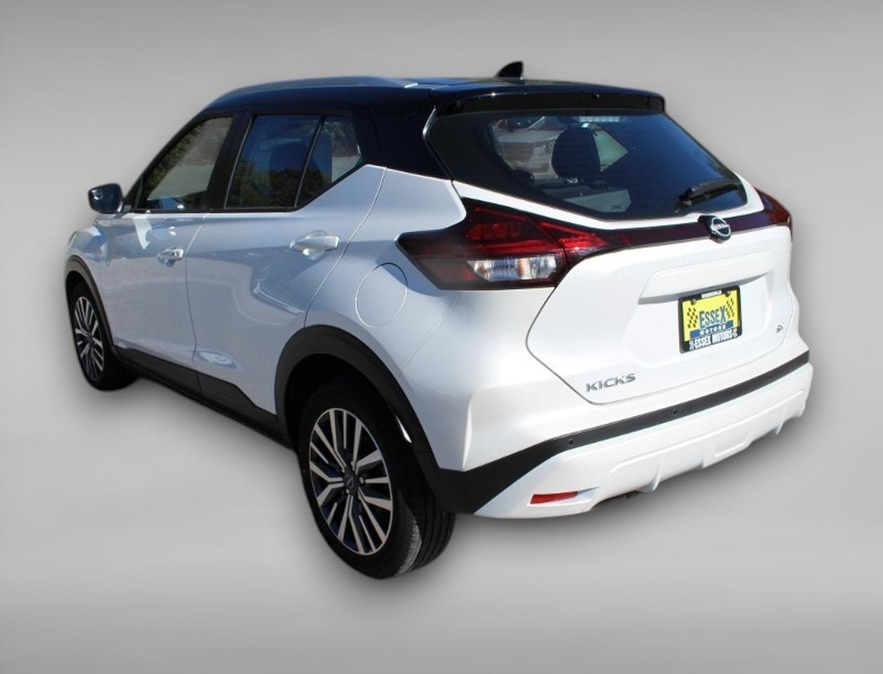 2024 Nissan Kicks SV*Low Ks*Heated Seats*CarPlay*Rear Cam Photo