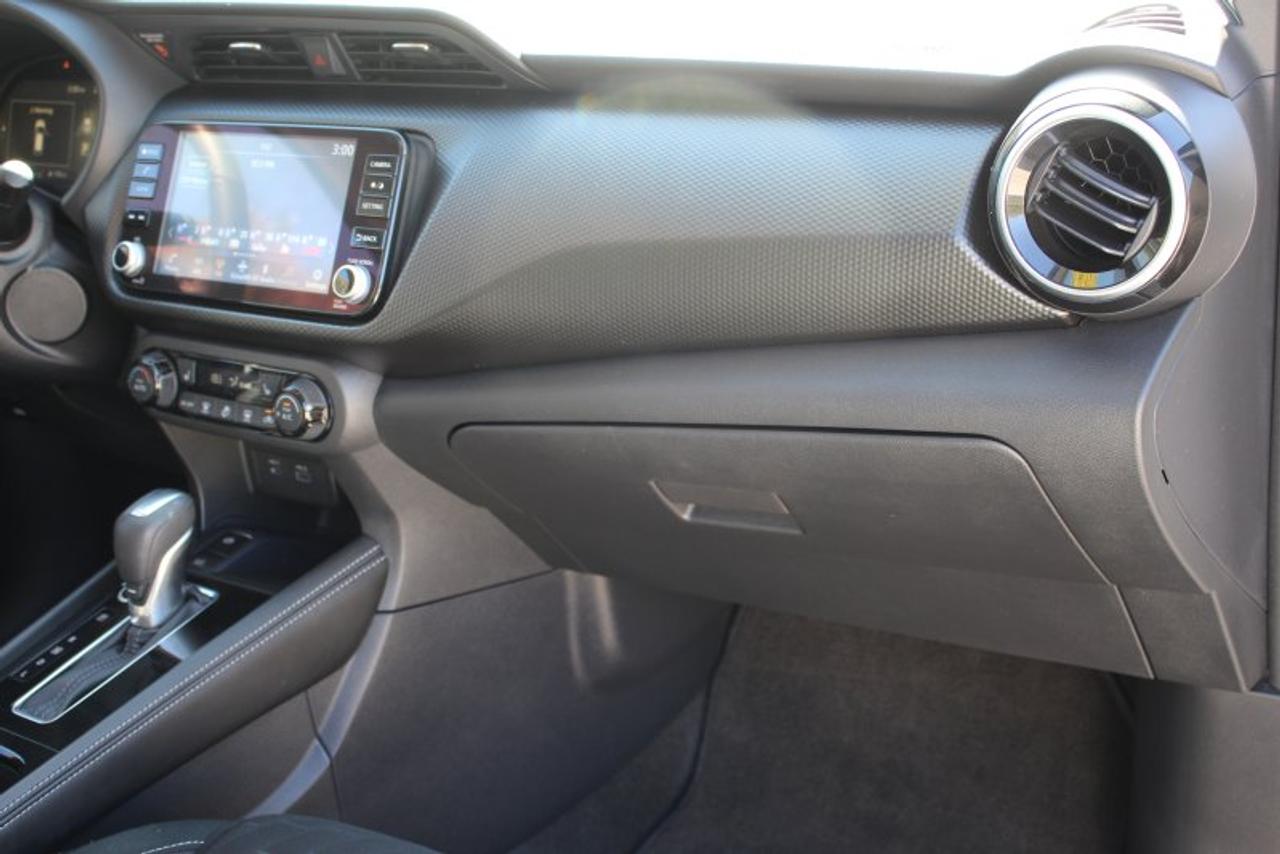 2024 Nissan Kicks SV*Low Ks*Heated Seats*CarPlay*Rear Cam Photo