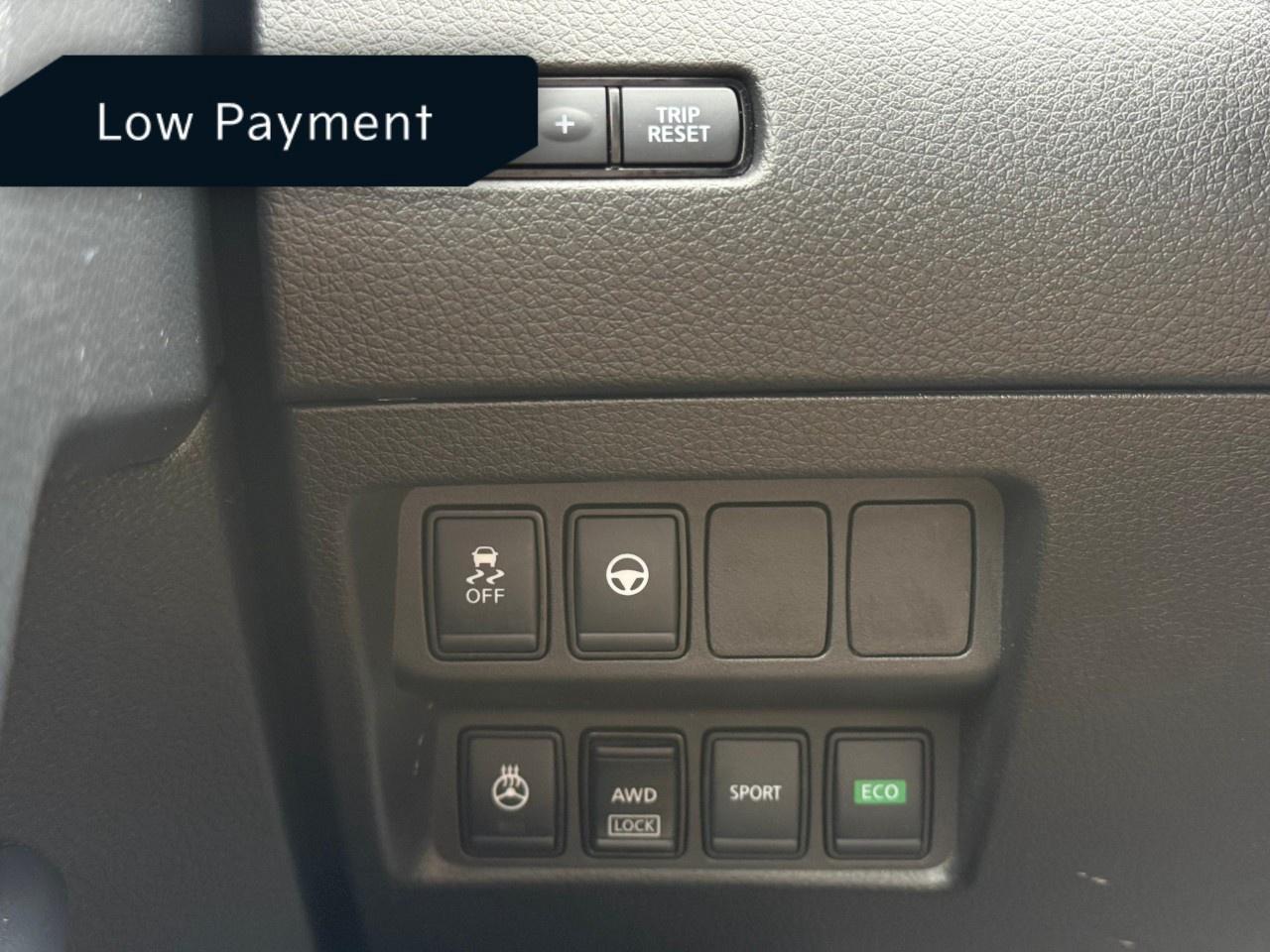 2023 Nissan Qashqai AWD SV CVT Photo