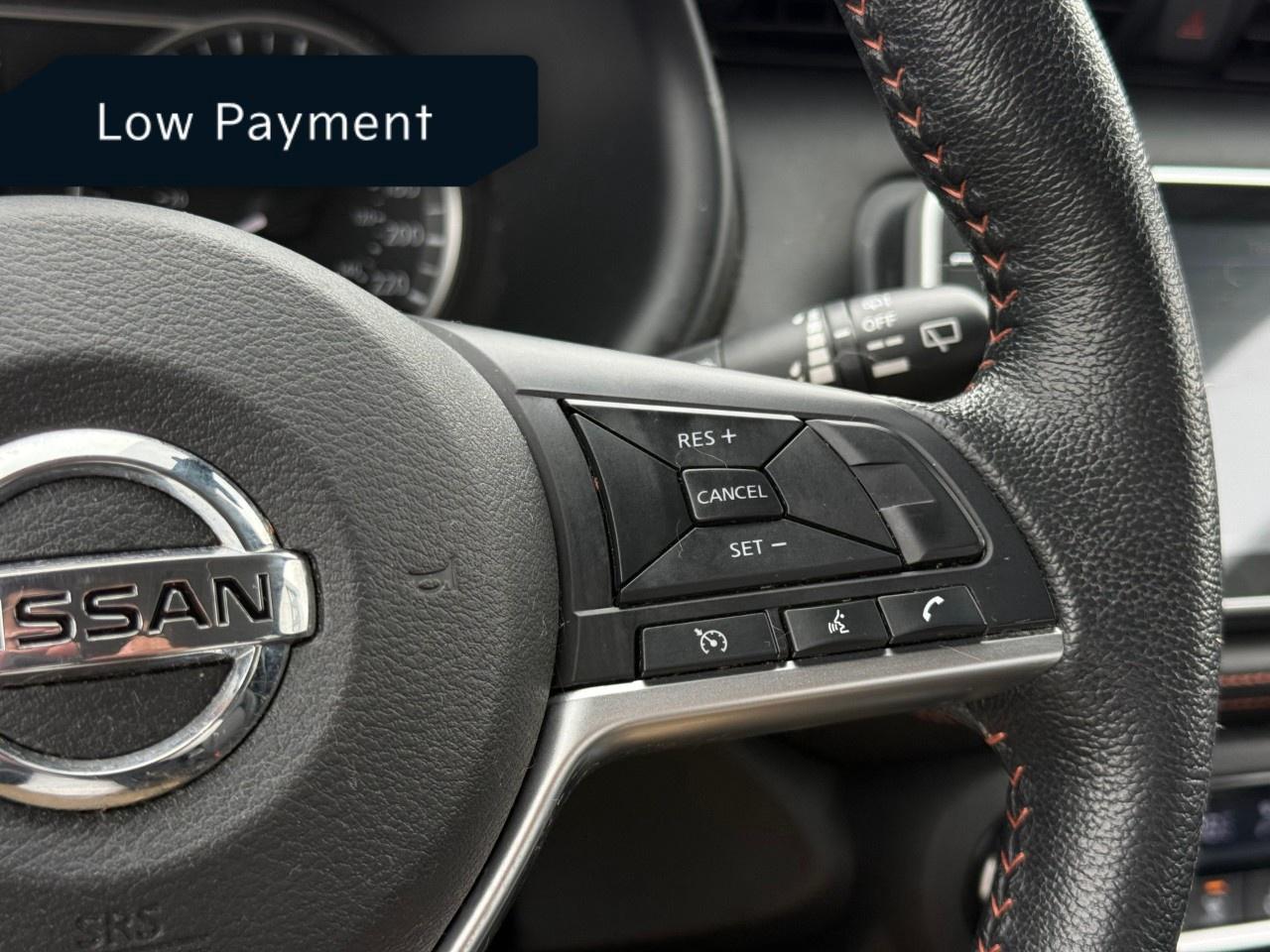 2020 Nissan Kicks SR FWD Photo