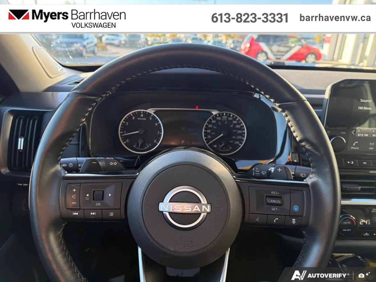 2024 Nissan Pathfinder SL  - Leather Seats Photo