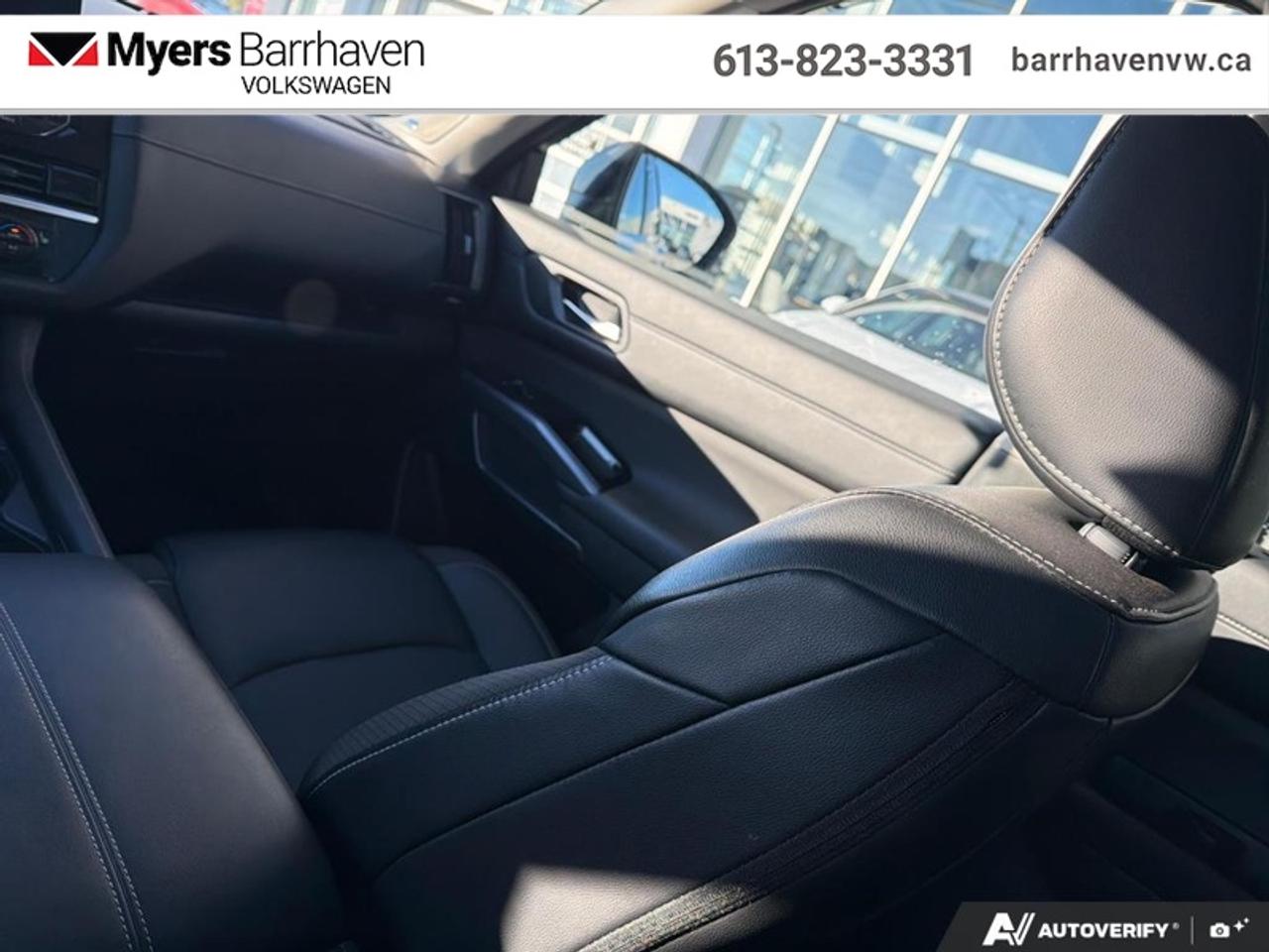 2024 Nissan Pathfinder SL  - Leather Seats Photo
