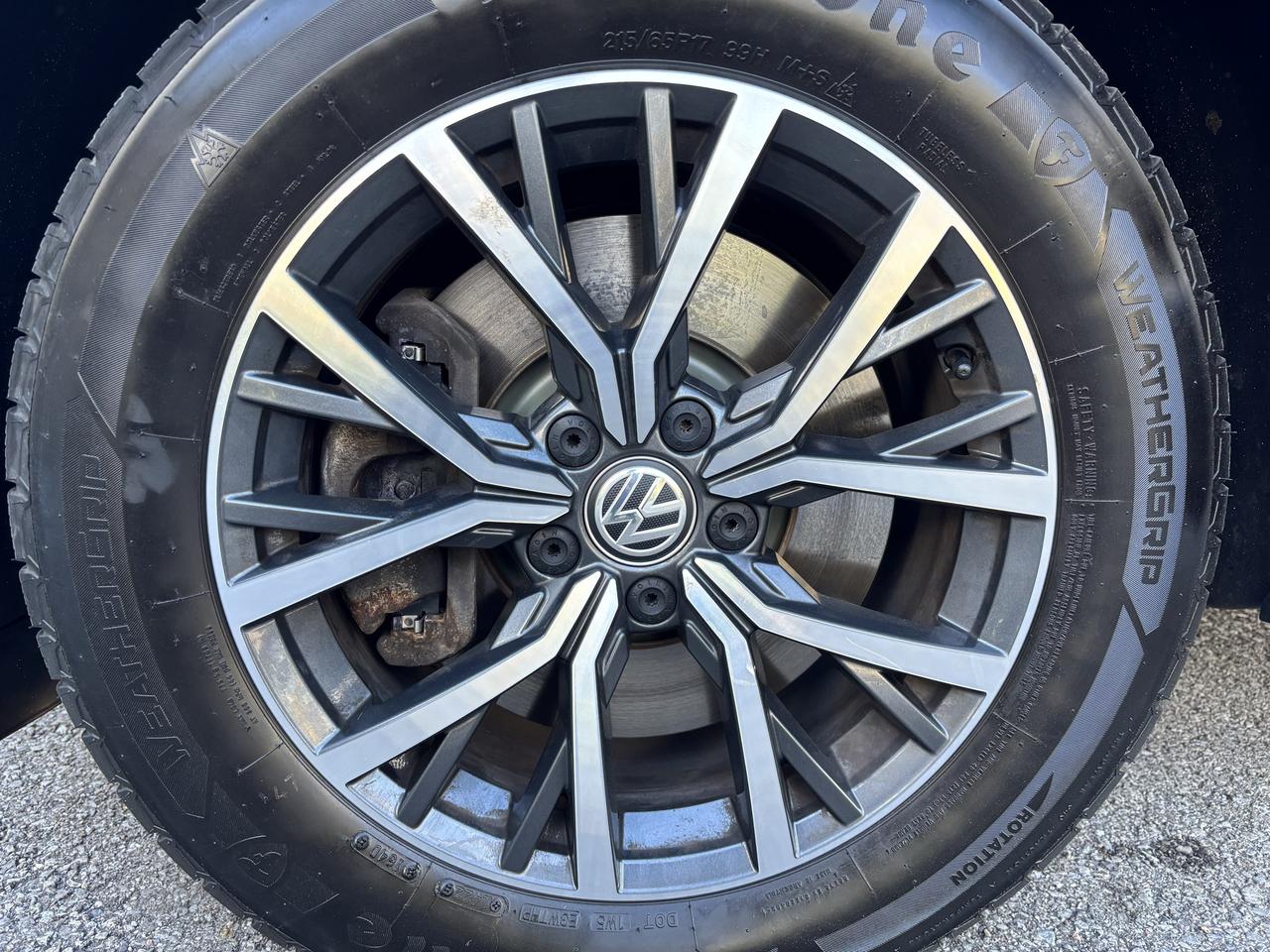 2018 Volkswagen Tiguan Comfortline ** AWD, BSM, CARPLAY ** Photo