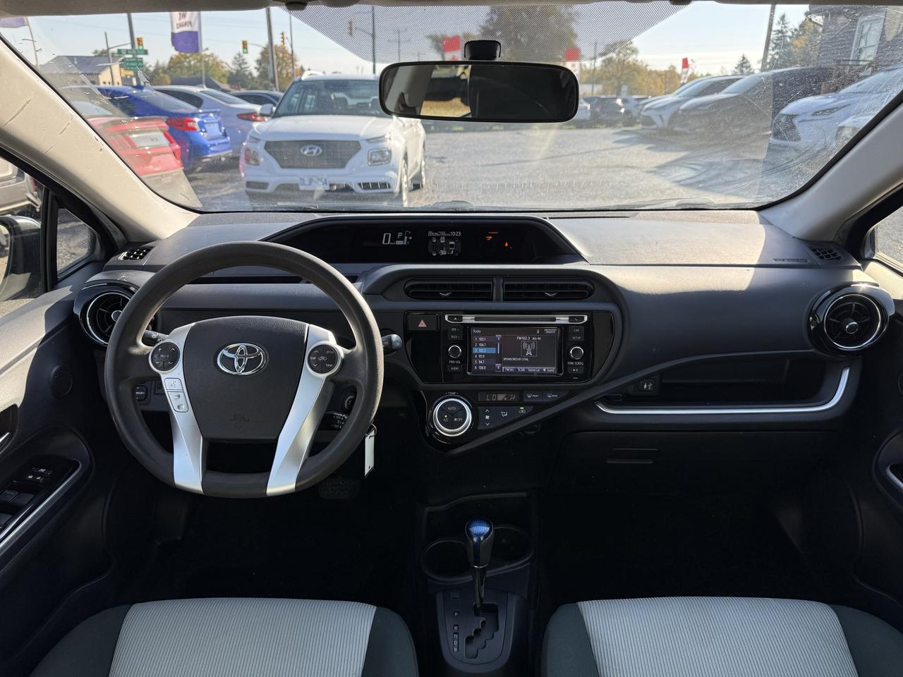 2015 Toyota Prius c 5dr HB Photo