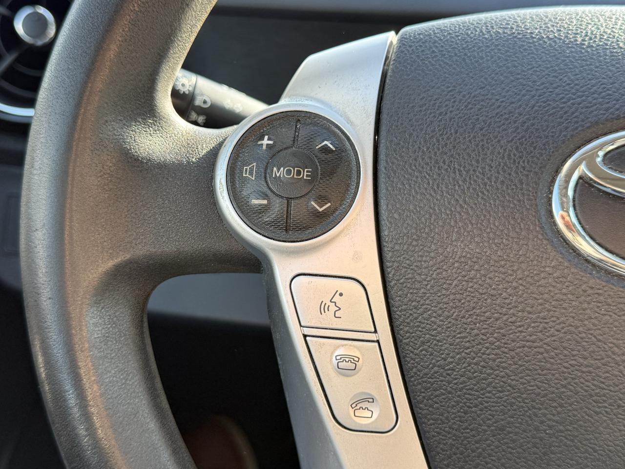 2015 Toyota Prius c 5dr HB Photo