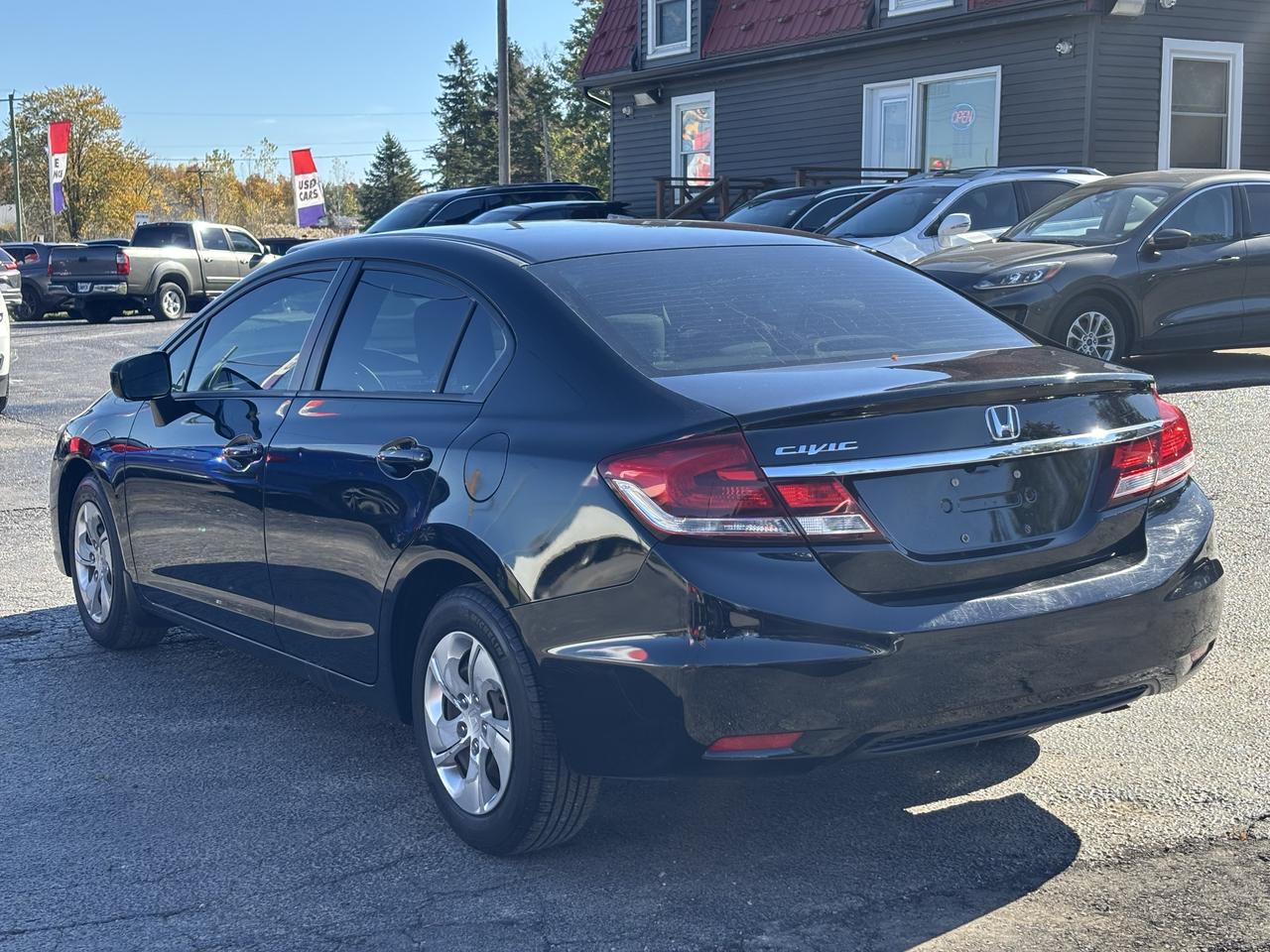 2015 Honda Civic 4dr Auto LX Photo