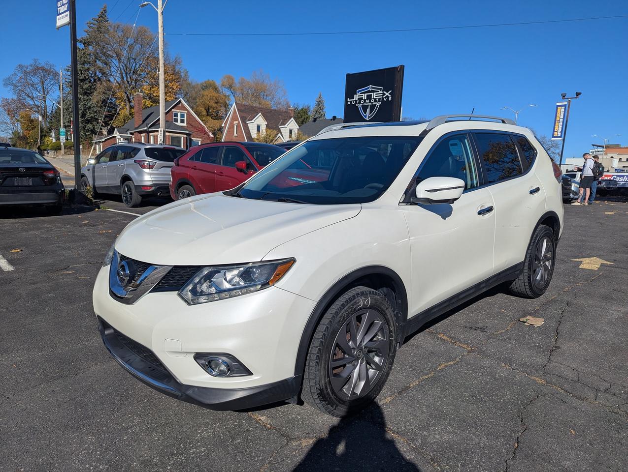 White 2016 Nissan Rogue SUV / Crossover All-Wheel Drive Continuously Variable Transmission