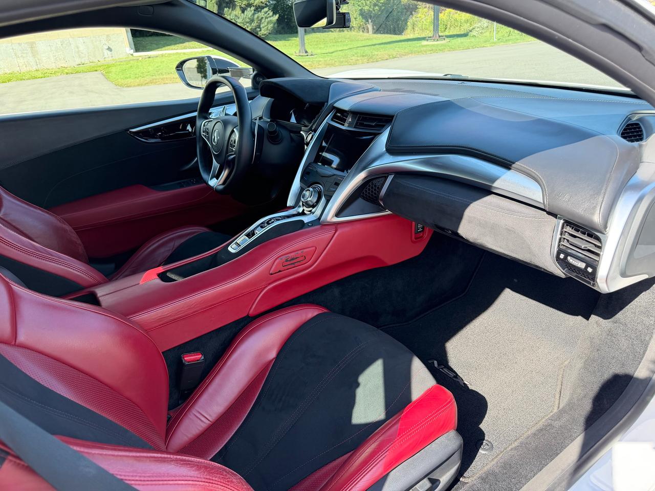 2017 Acura NSX *HYBRID SUPERCAR* Photo