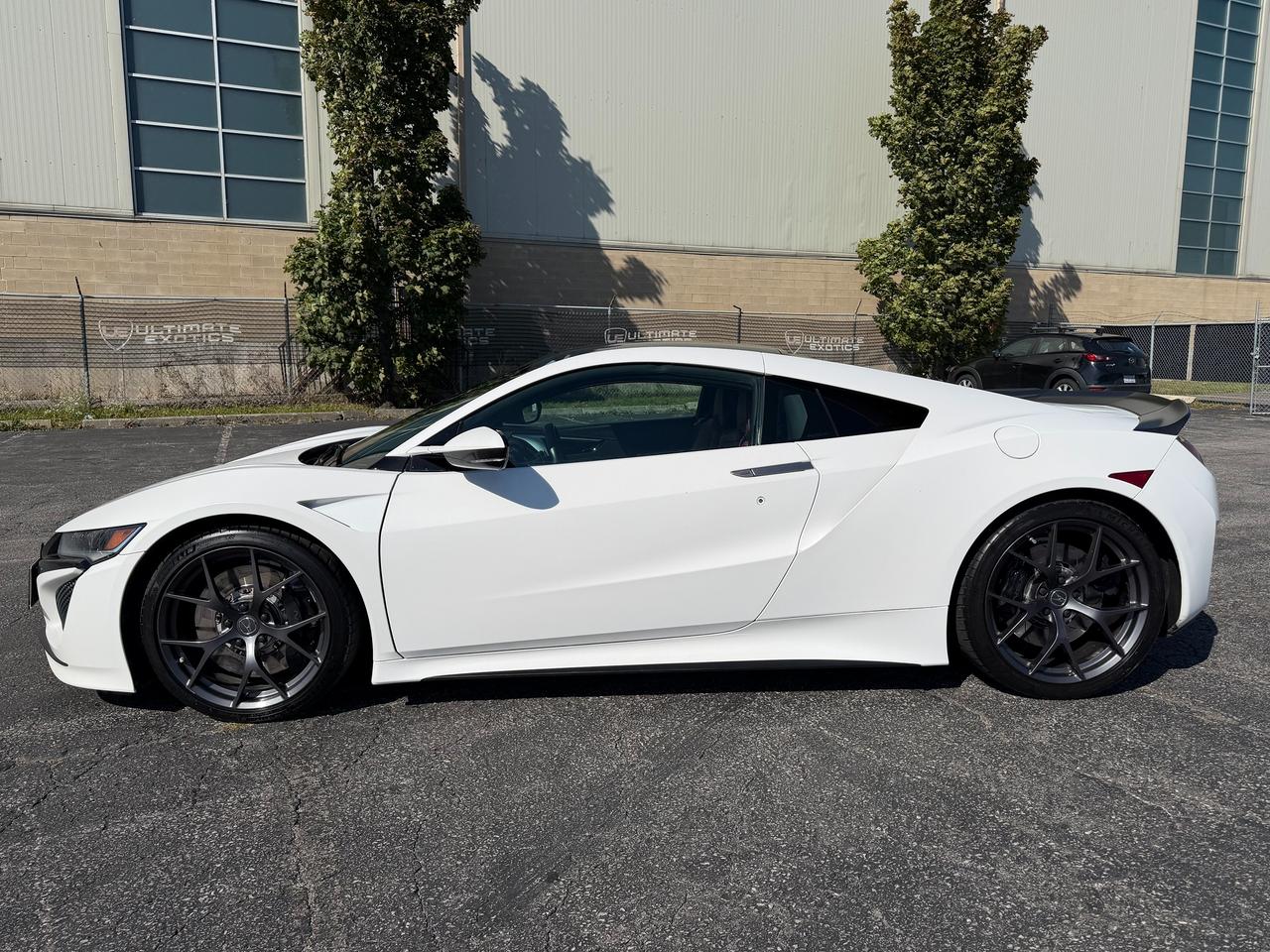 2017 Acura NSX *HYBRID SUPERCAR* Photo