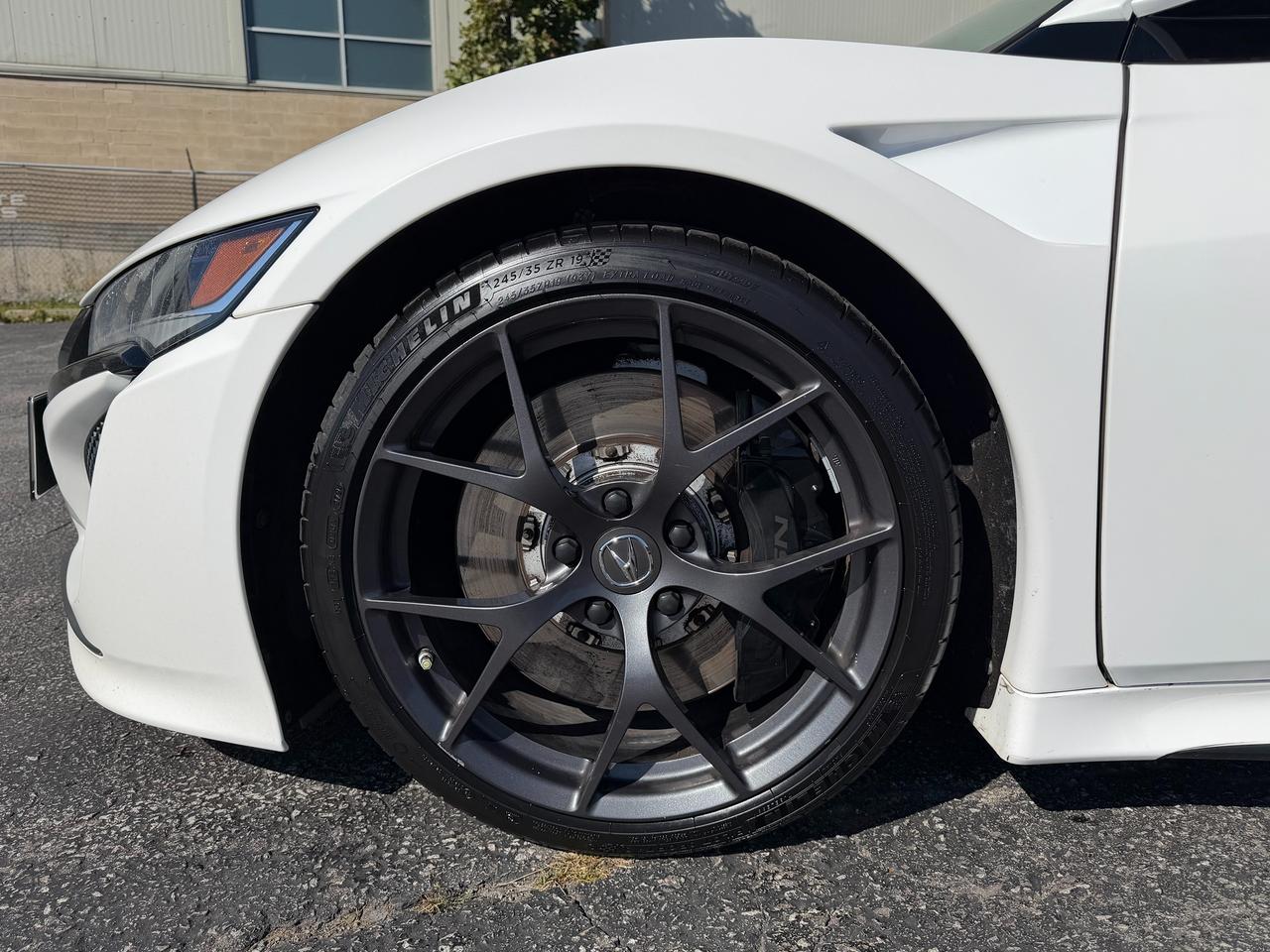 2017 Acura NSX *HYBRID SUPERCAR* Photo
