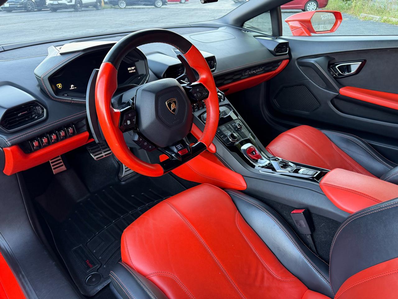 2017 Lamborghini Huracan LP610-4 Coupe * 5.2L V10+ * Photo