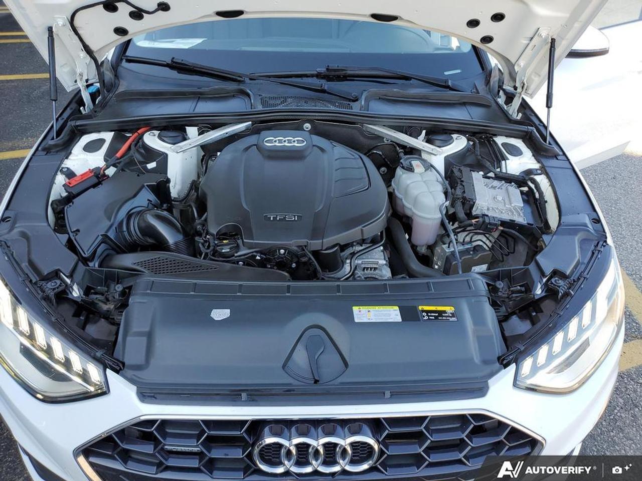 2020 Audi A4 Progressiv quattro-SLINE-SUNROOF-NAV-REAR CAM Photo